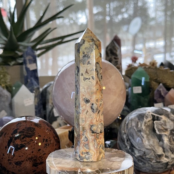 🔥SALE🔥 Crazy Lace Agate Crystal Tower! - Picture 4 of 5